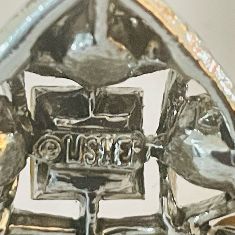 Signed Lisner Star Brooch - Picture 5 of 7